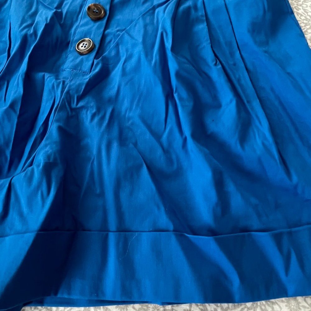 Shorts - Picture 6 of 9